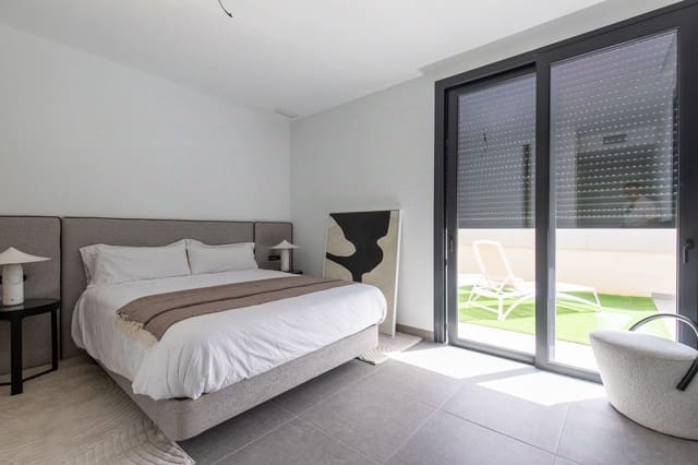 3 soveværelse Villa til salg i Polop med swimmingpool garage - € 470.000 (Ref: 9932825)