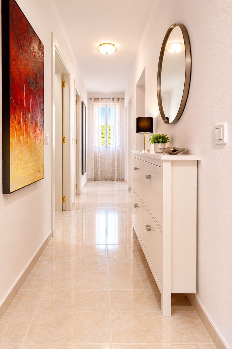 5 slaapkamer Villa te koop in La Nucia met zwembad - € 595.000 (Ref: 9935548)