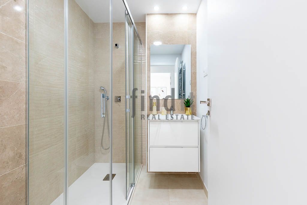 3 soveværelse Villa til salg i Busot med swimmingpool garage - € 355.000 (Ref: 9951036)
