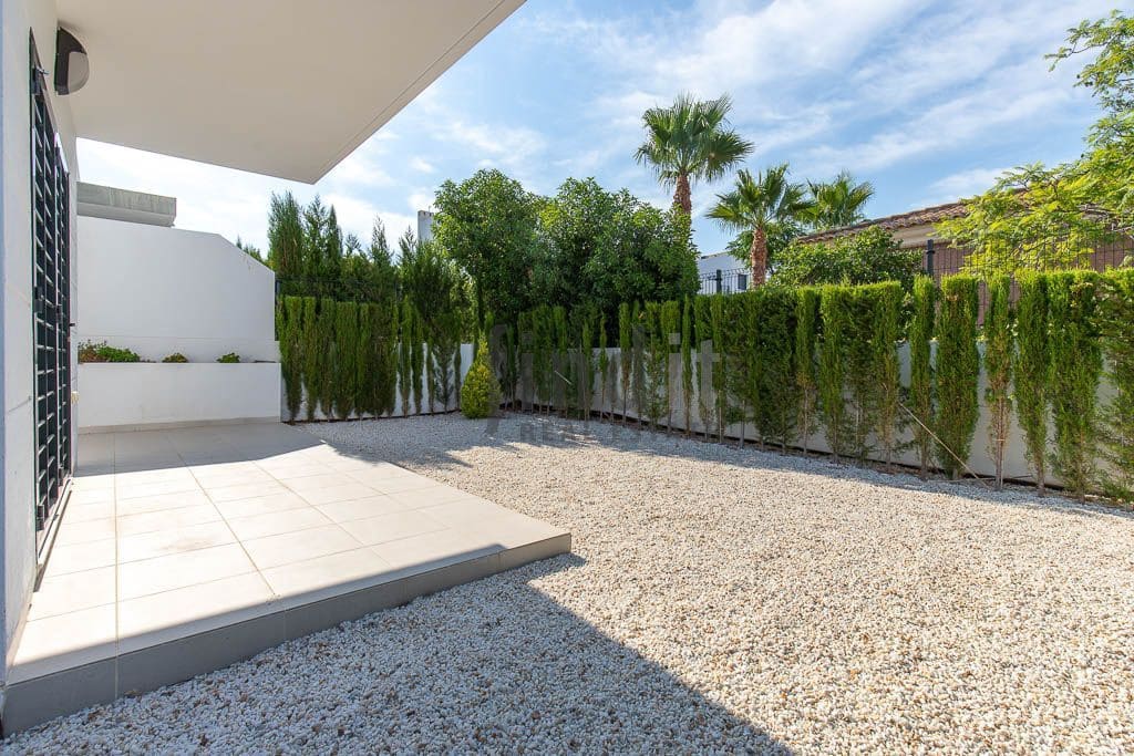 3 soveværelse Villa til salg i Busot med swimmingpool garage - € 355.000 (Ref: 9951036)