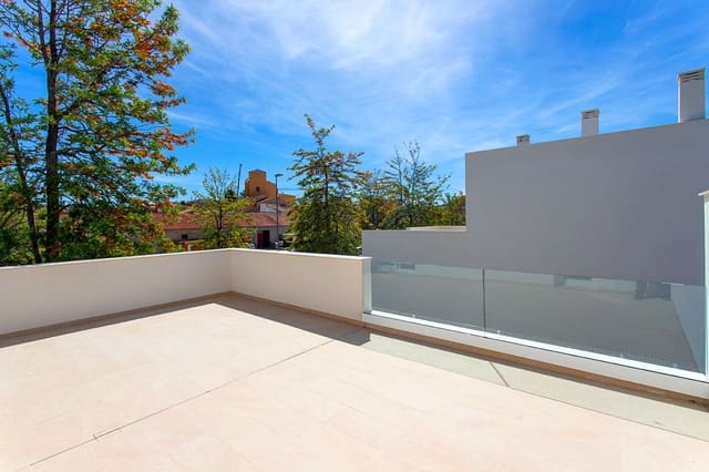 Chalet de 3 habitaciones en Hondón de las Nieves en venta con piscina - 357.250 € (Ref: 9962022)