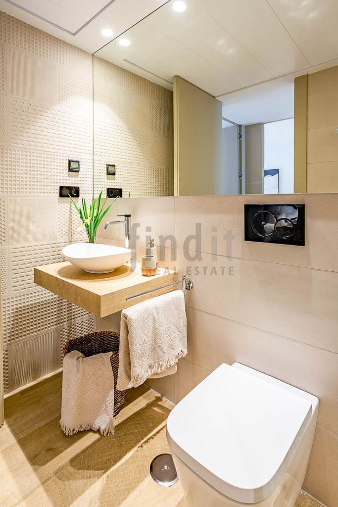 2 bedroom Apartment for sale in Algorfa with pool - € 299,000 (Ref: 9966129)