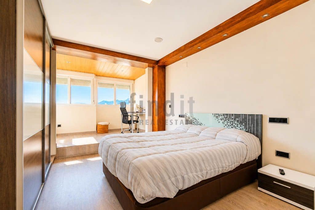 3 bedroom Villa for sale in Albir - € 299,000 (Ref: 9966130)