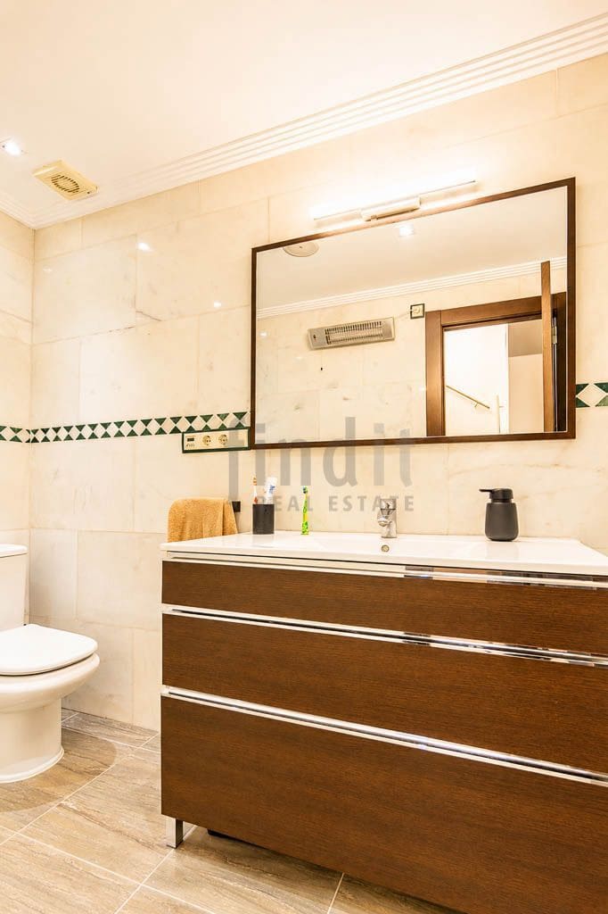 3 bedroom Villa for sale in Albir - € 299,000 (Ref: 9966130)