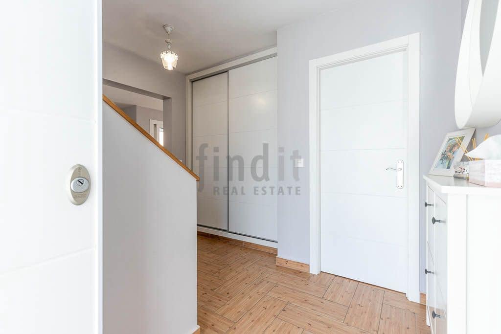 4 slaapkamer Villa te koop in Albir met zwembad garage - € 595.000 (Ref: 9986406)