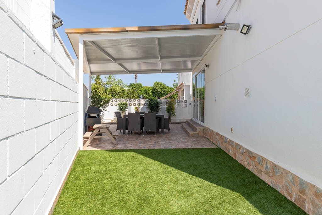 4 slaapkamer Villa te koop in Albir met zwembad garage - € 595.000 (Ref: 9986406)