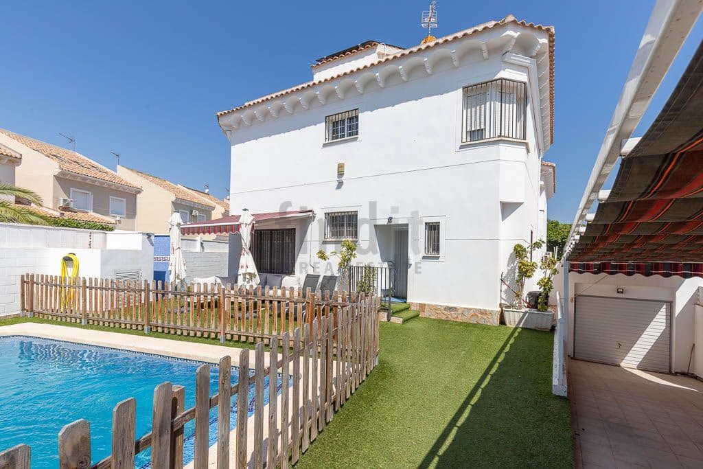 4 slaapkamer Villa te koop in Albir met zwembad garage - € 595.000 (Ref: 9986406)