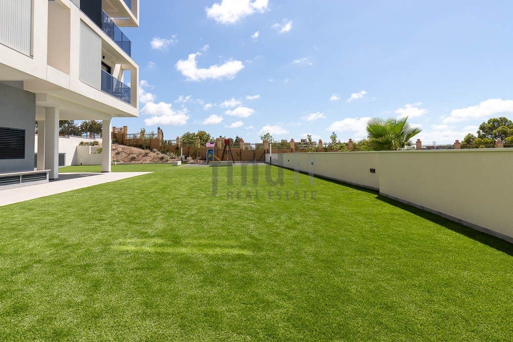 3 soverom Leilighet til salgs i Alicante by med svømmebasseng garasje - € 430 000 (Ref: 9998096)