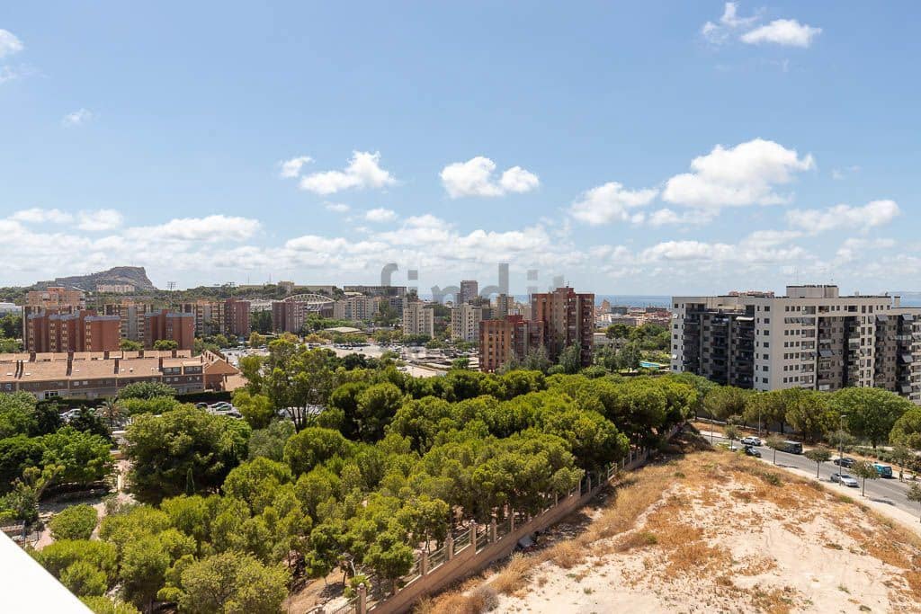 3 soverom Leilighet til salgs i Alicante by med svømmebasseng garasje - € 430 000 (Ref: 9998096)