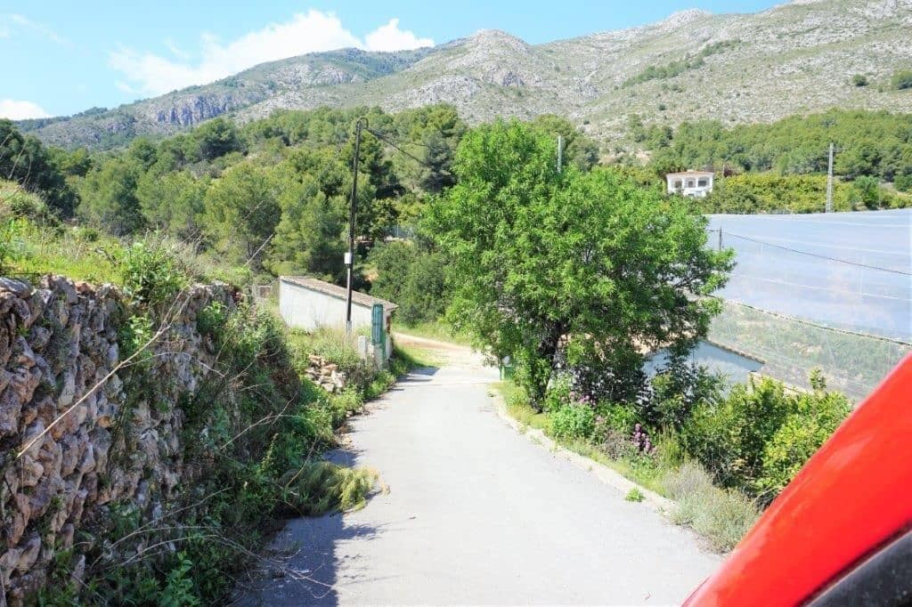 Grunde uden byggetilladelser til salg i Guadalest - € 360.000 (Ref: 4891511)