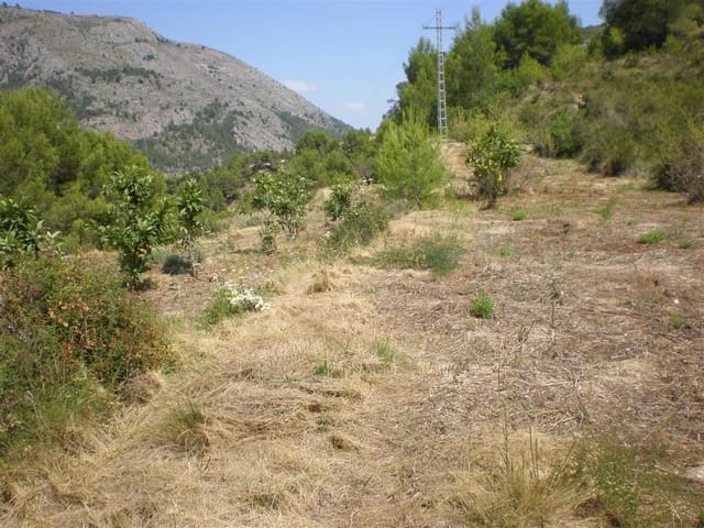 Grunde uden byggetilladelser til salg i Callosa d'En Sarrià - € 58.000 (Ref: 5701958)