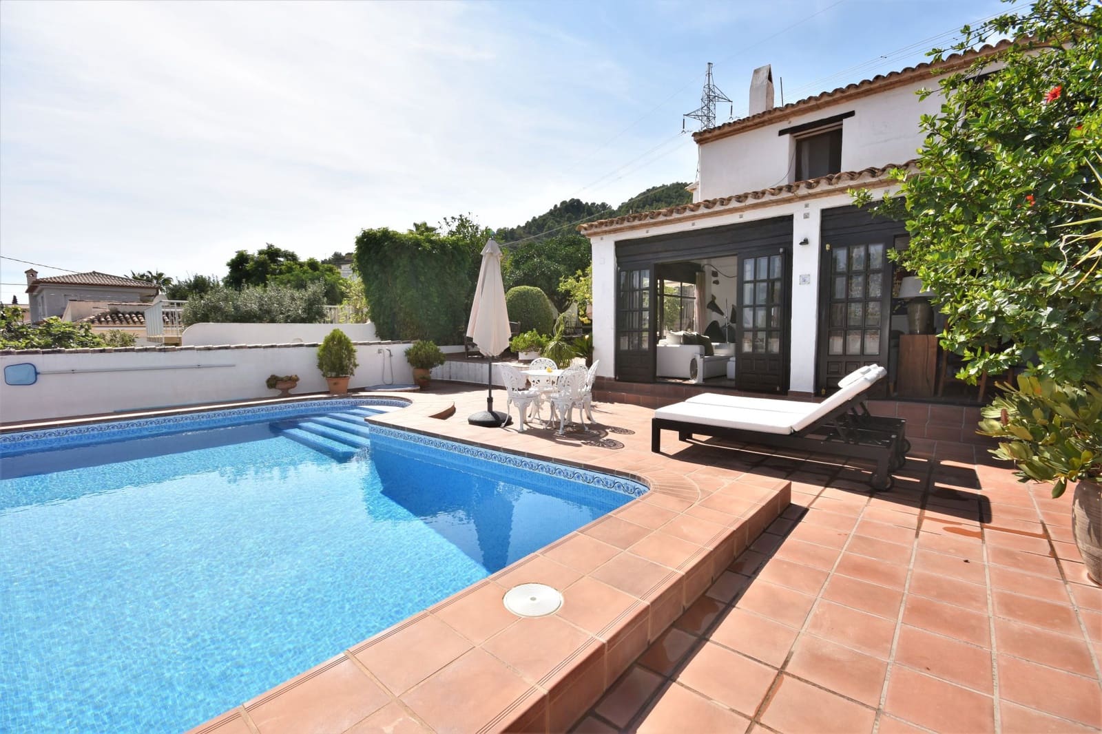 4 bedroom Villa for sale in Calpe / Calp with pool garage - € 588,000 (Ref: 7197096)