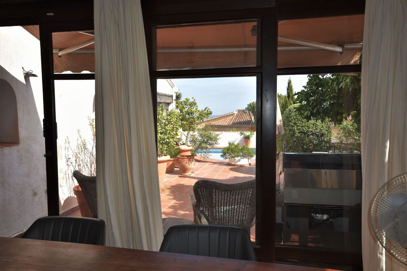 4 bedroom Villa for sale in Calpe / Calp with pool garage - € 588,000 (Ref: 7197096)