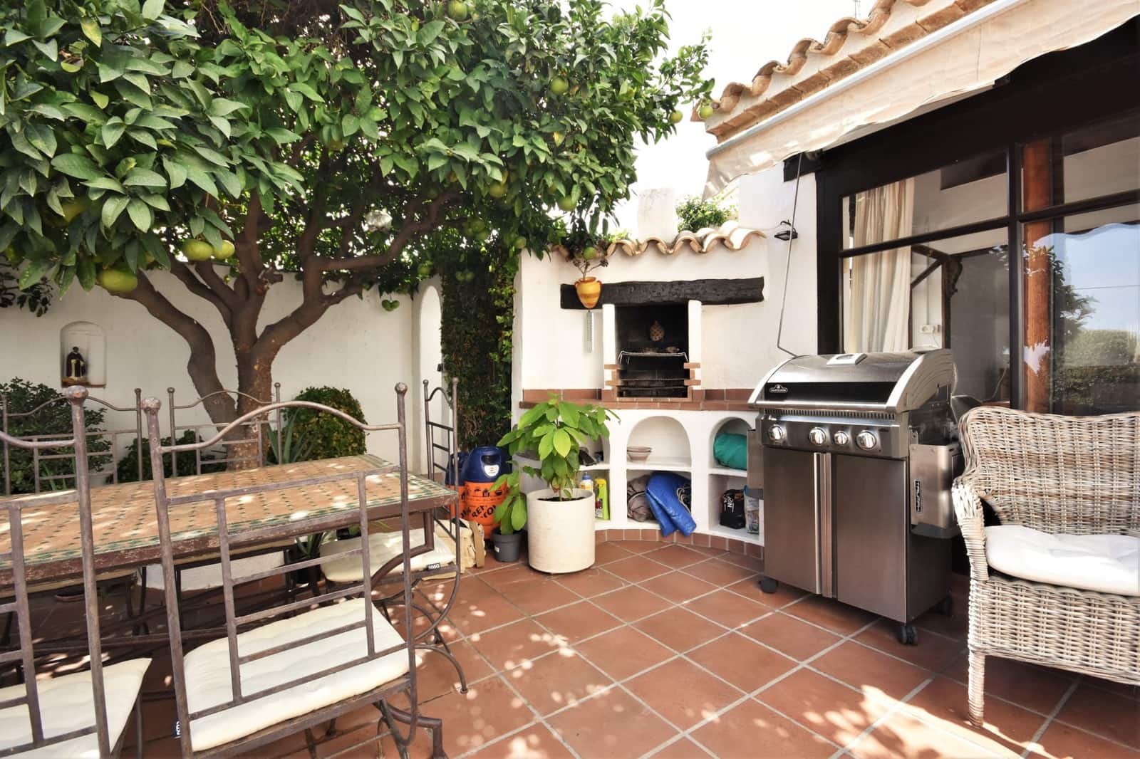 4 bedroom Villa for sale in Calpe / Calp with pool garage - € 588,000 (Ref: 7197096)