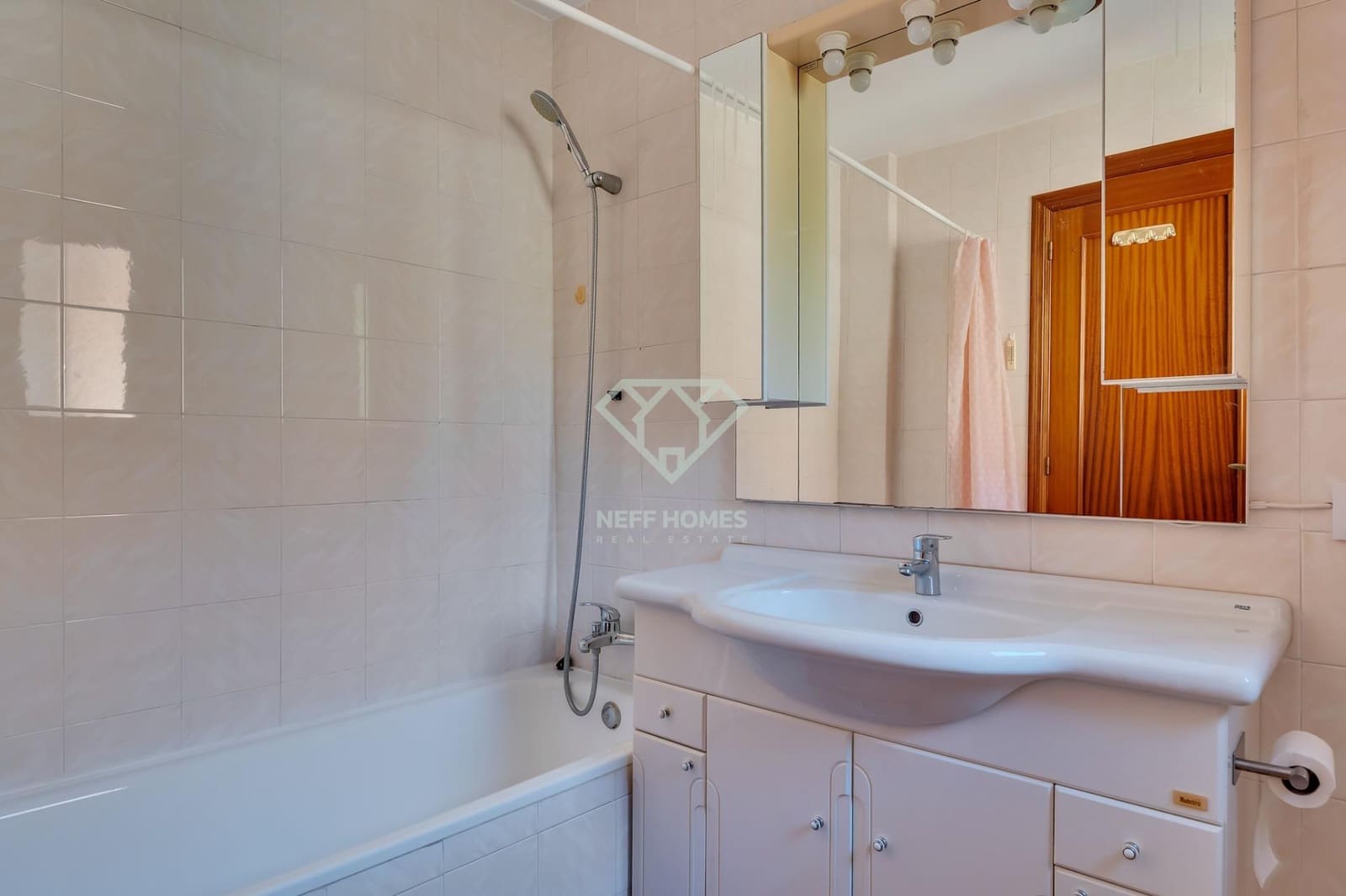 2 bedroom Terraced Villa for sale in Calpe / Calp with pool - € 415,000 (Ref: 10159627)