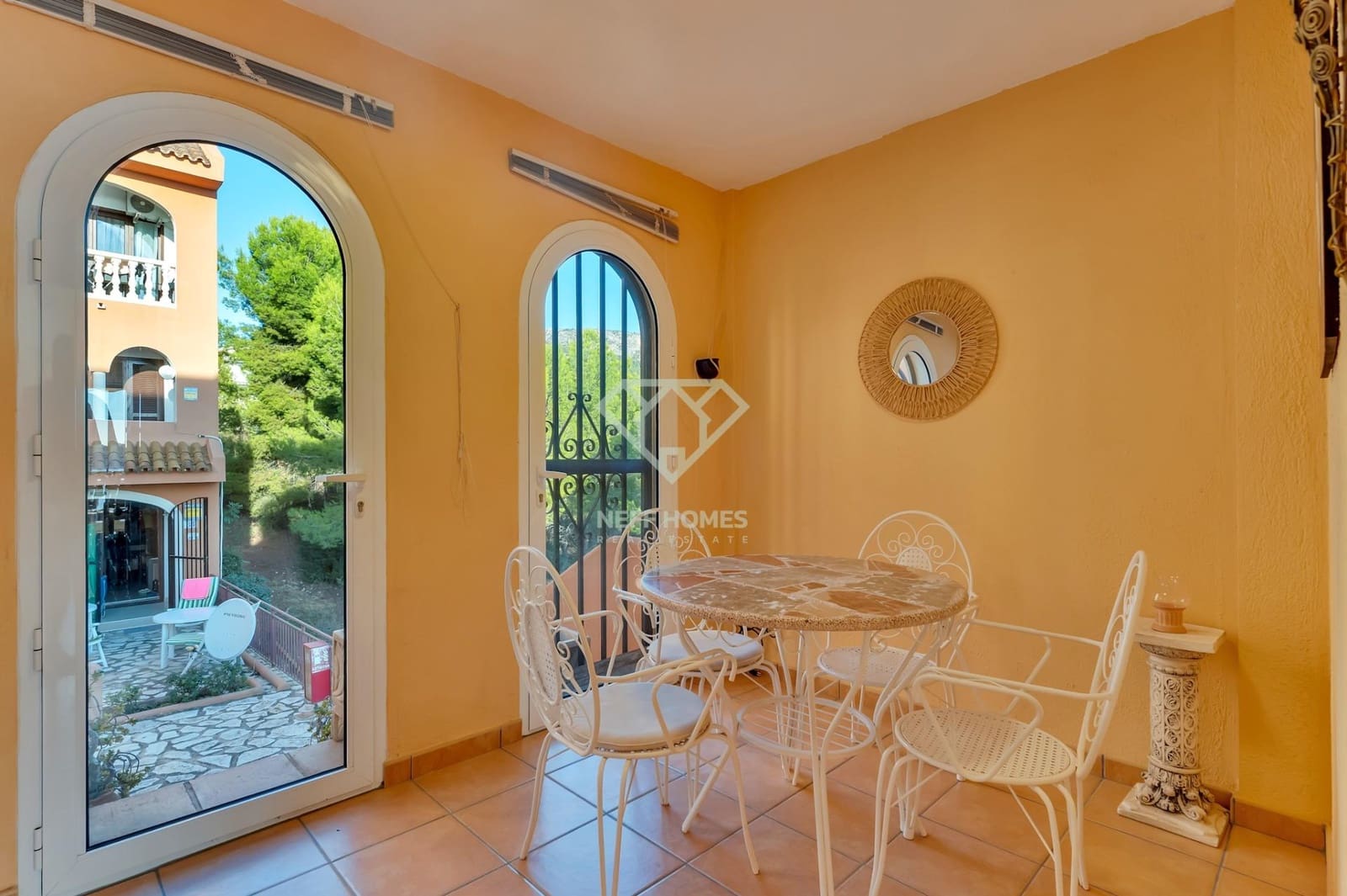 2 bedroom Terraced Villa for sale in Calpe / Calp with pool - € 415,000 (Ref: 10159627)