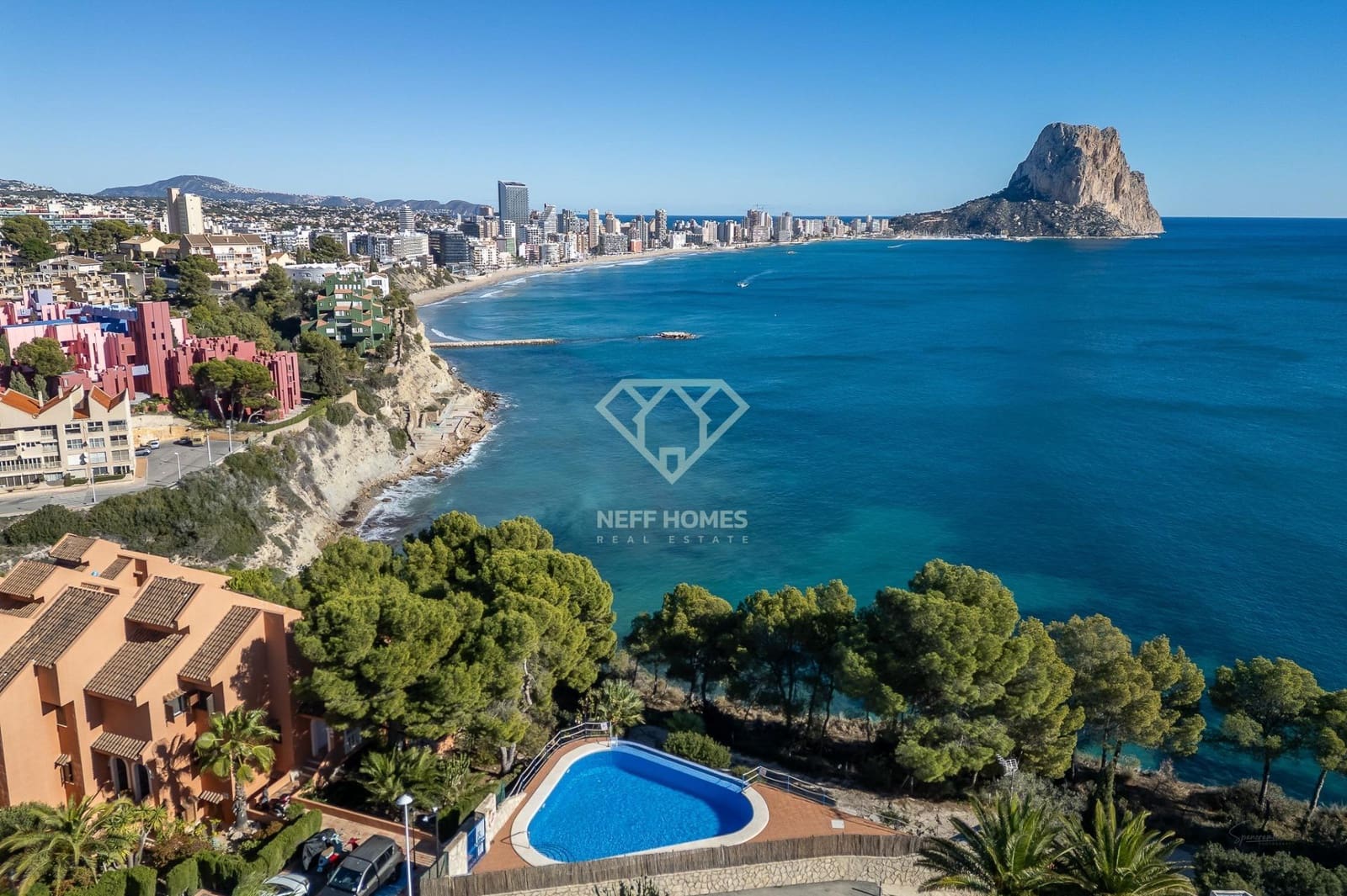 2 bedroom Terraced Villa for sale in Calpe / Calp with pool - € 415,000 (Ref: 10159627)