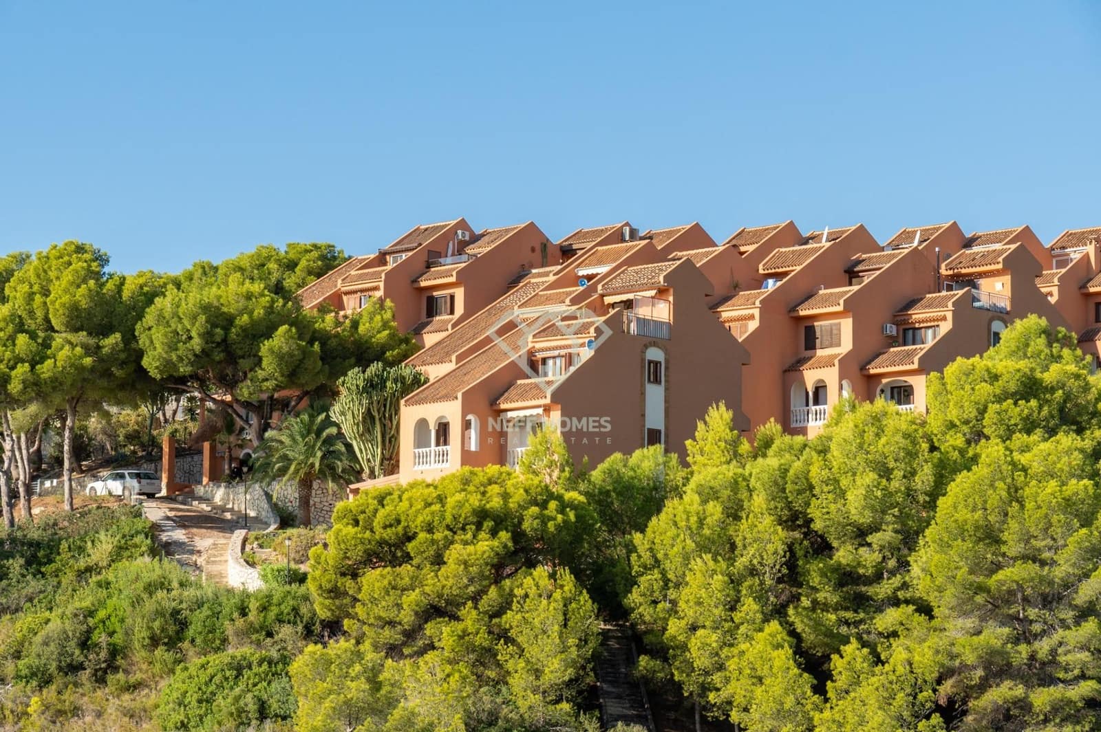 2 bedroom Terraced Villa for sale in Calpe / Calp with pool - € 415,000 (Ref: 10159627)