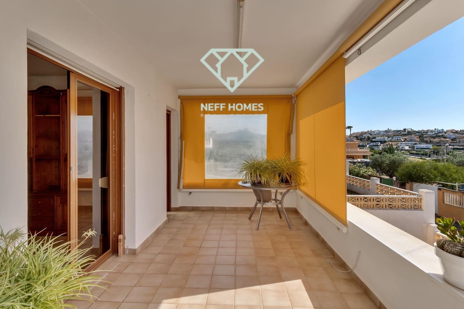 4 chambre Villa/Maison à vendre à Calpe / Calp avec garage - 750 000 € (Ref: 10184864)