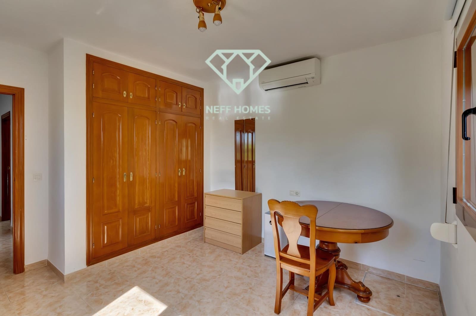 4 chambre Villa/Maison à vendre à Calpe / Calp avec garage - 750 000 € (Ref: 10184864)