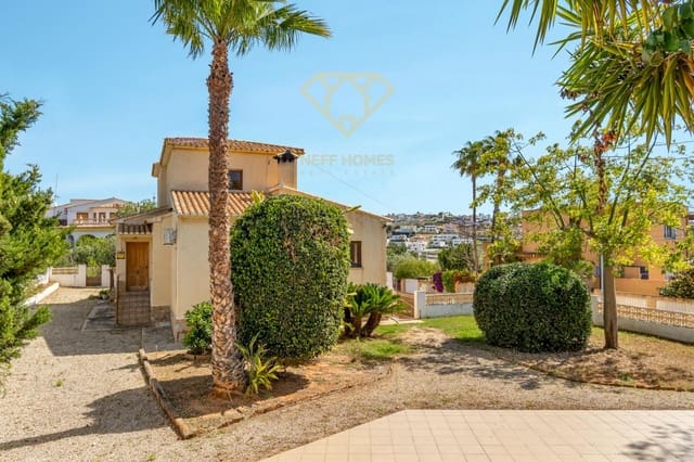 4 soveværelse Villa til salg i Calpe / Calp med garage - € 750.000 (Ref: 10184864)