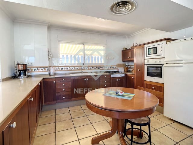 4 bedroom Villa for sale in Albir, Alfaz del Pi / L'Alfàs del Pi with pool garage - € 1,350,000 (Ref: 8051454)