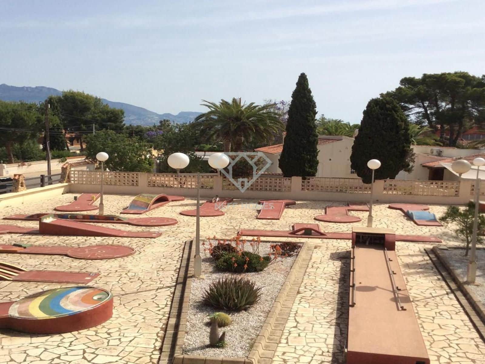 Chalet de 4 habitaciones en Albir en venta con piscina garaje - 1.350.000 € (Ref: 8051454)