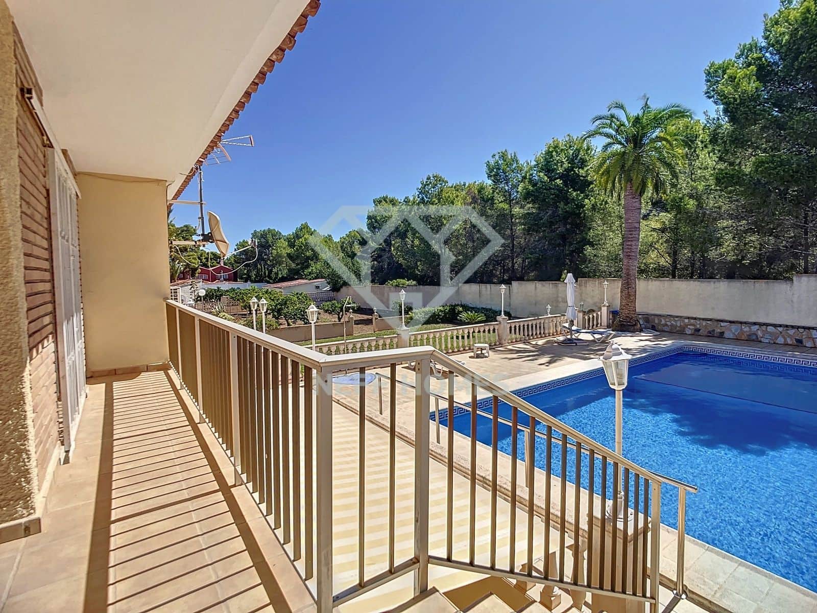 Chalet de 4 habitaciones en Albir en venta con piscina garaje - 1.350.000 € (Ref: 8051454)