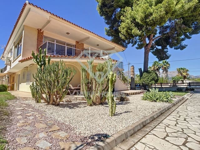 4 bedroom Villa for sale in Albir, Alfaz del Pi / L'Alfàs del Pi with pool garage - € 1,350,000 (Ref: 8051454)