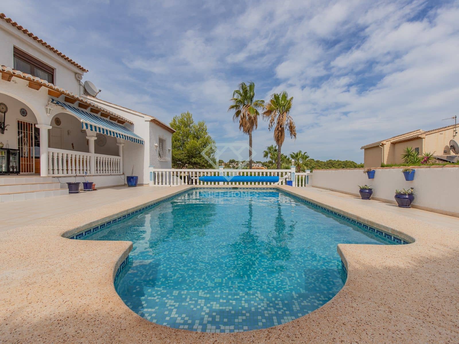 3 soveværelse Villa til salg i Calpe / Calp med swimmingpool garage - € 695.000 (Ref: 8053723)