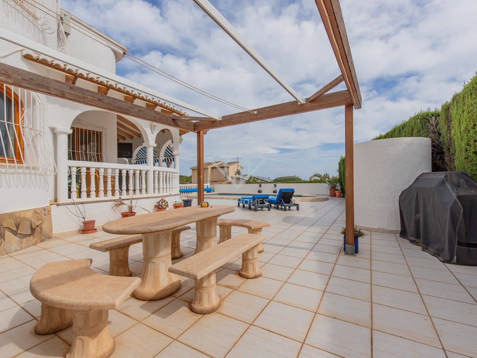 3 soveværelse Villa til salg i Calpe / Calp med swimmingpool garage - € 695.000 (Ref: 8053723)