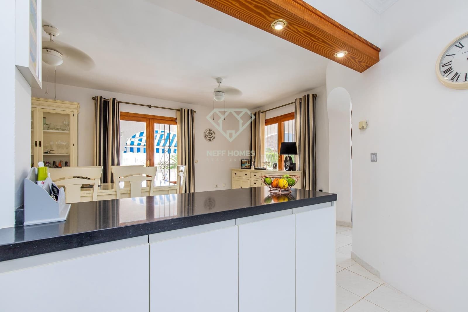 3 bedroom Villa for sale in Calpe / Calp with pool garage - € 575,000 (Ref: 8053723)
