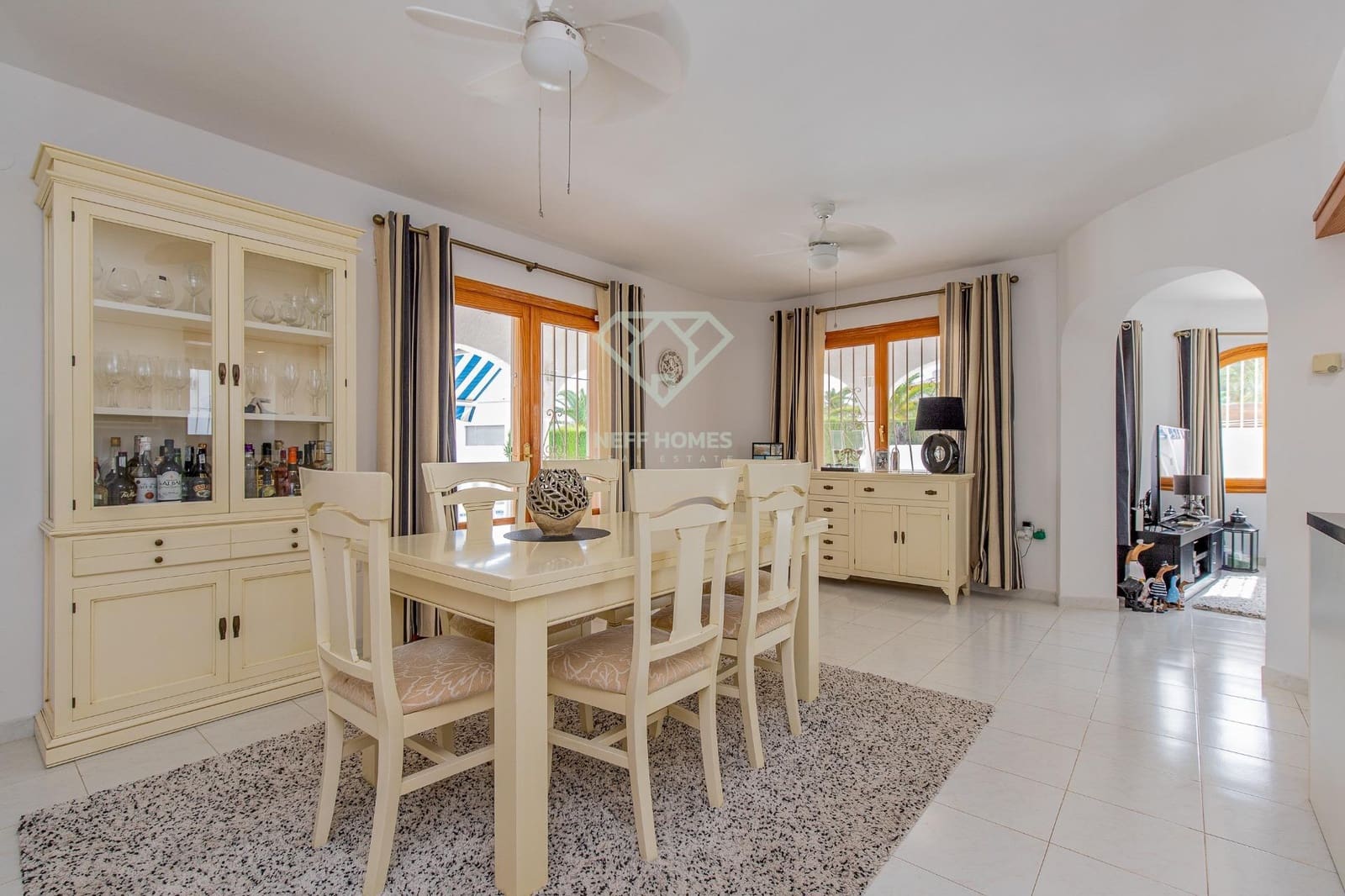 3 bedroom Villa for sale in Calpe / Calp with pool garage - € 575,000 (Ref: 8053723)