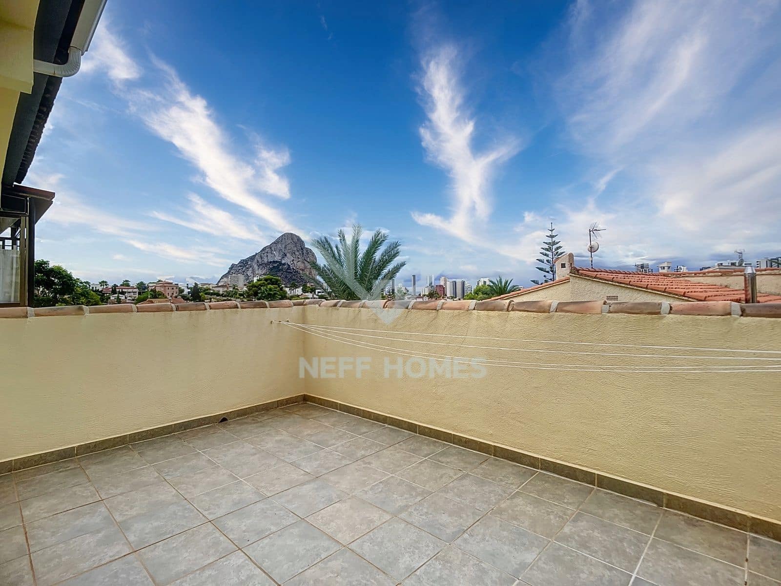 3 Zimmer Villa zu verkaufen in Calpe / Calp mit Pool - 1.300.000 € (Ref: 8053727)