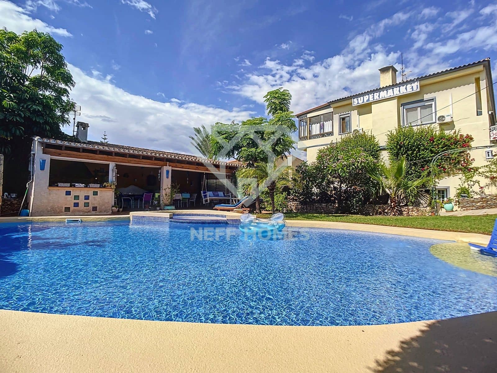 3 Zimmer Villa zu verkaufen in Calpe / Calp mit Pool - 1.300.000 € (Ref: 8053727)