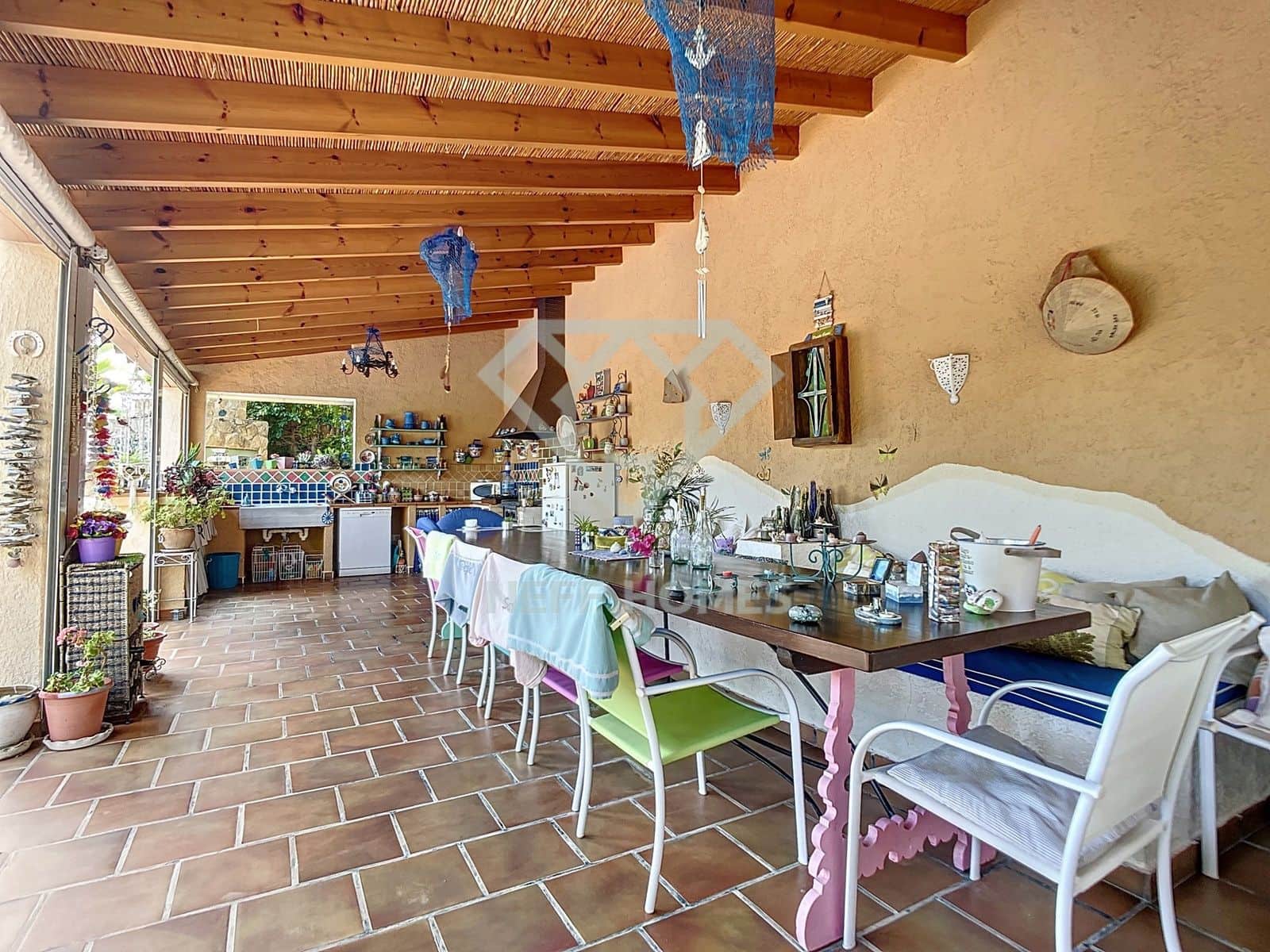 3 Zimmer Villa zu verkaufen in Calpe / Calp mit Pool - 1.300.000 € (Ref: 8053727)