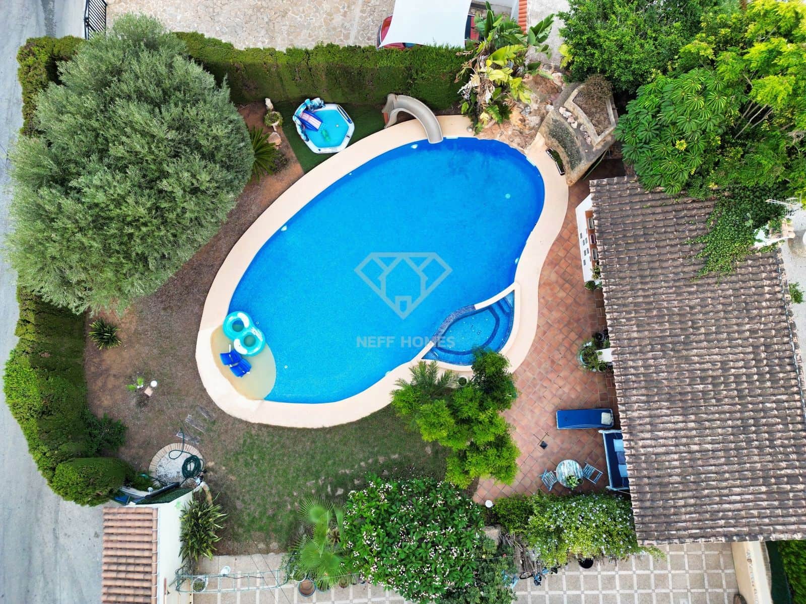 3 Zimmer Villa zu verkaufen in Calpe / Calp mit Pool - 1.300.000 € (Ref: 8053727)