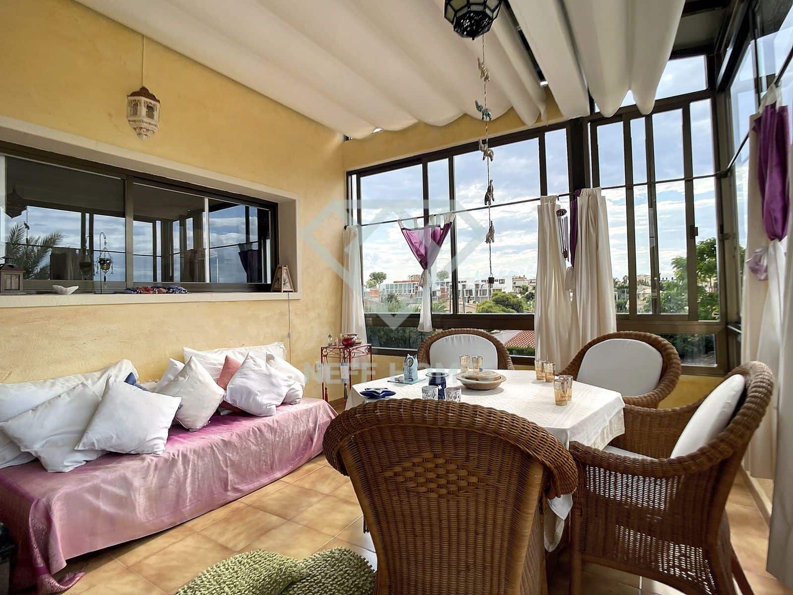 3 Zimmer Villa zu verkaufen in Calpe / Calp mit Pool - 1.300.000 € (Ref: 8053727)