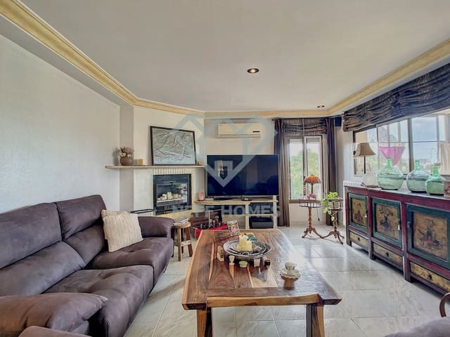 3 Zimmer Villa zu verkaufen in Calpe / Calp mit Pool - 1.300.000 € (Ref: 8053727)