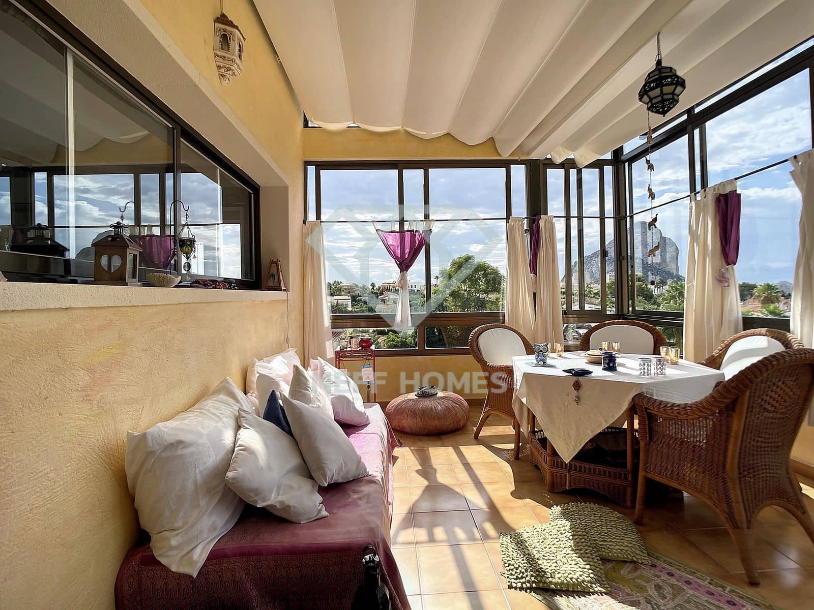 3 Zimmer Villa zu verkaufen in Calpe / Calp mit Pool - 1.300.000 € (Ref: 8053727)