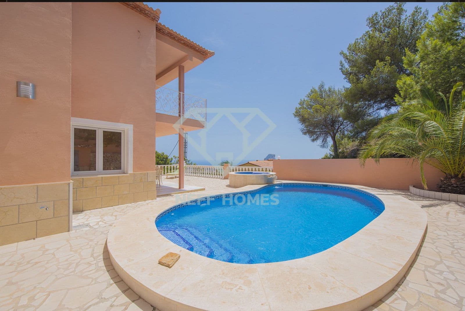 3 slaapkamer Villa te koop in Calpe / Calp met zwembad - € 795.000 (Ref: 8053729)
