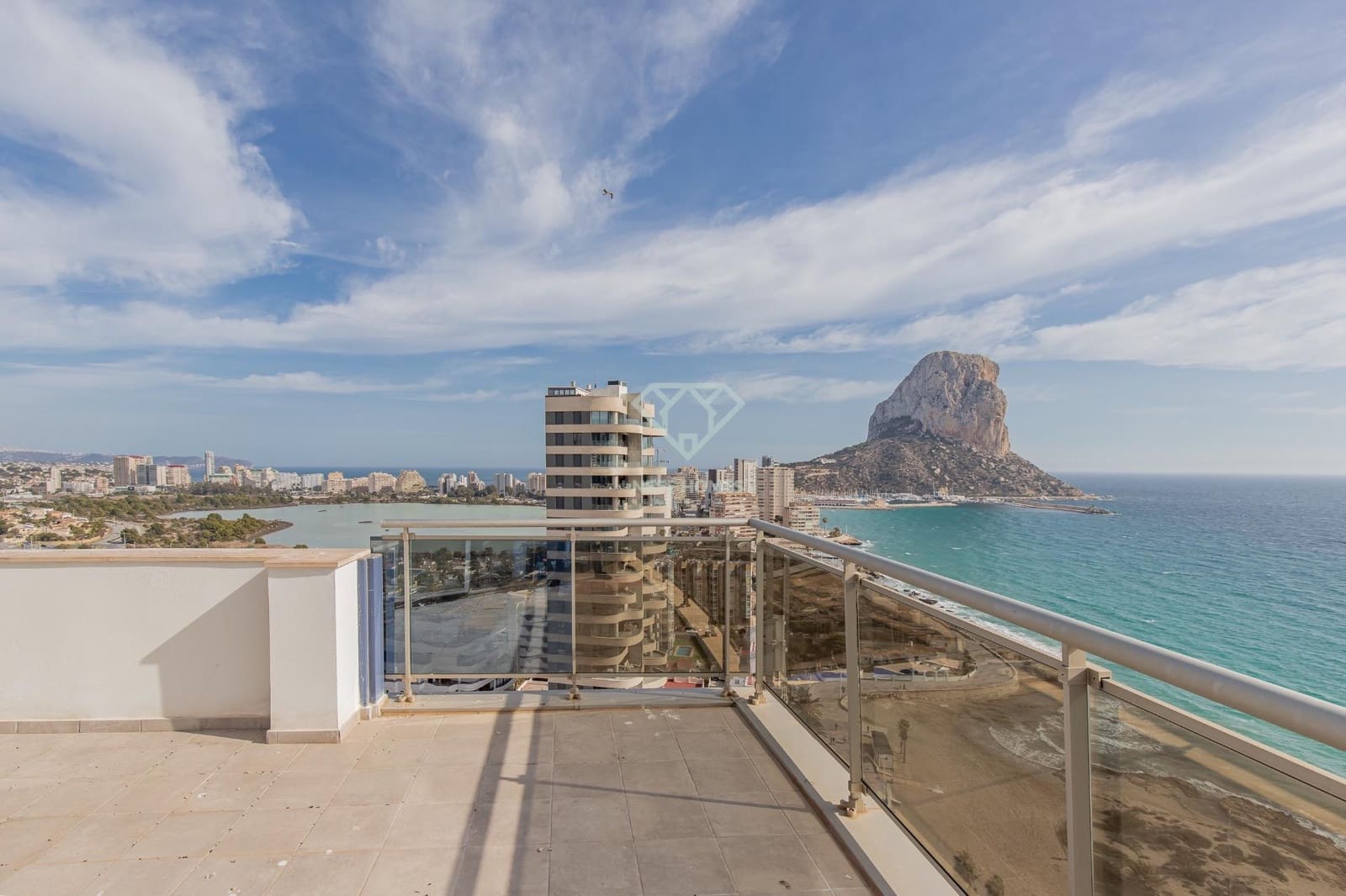 3 chambre Appartement à vendre à Calpe / Calp avec piscine garage - 1 500 000 € (Ref: 8053730)