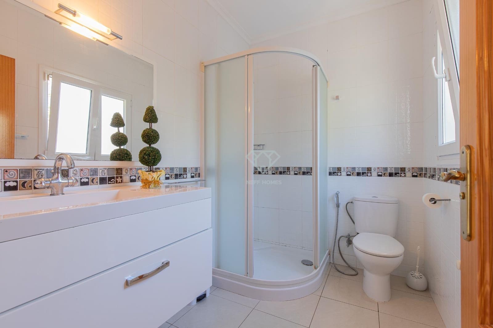 5 Zimmer Villa zu verkaufen in Calpe / Calp mit Pool - 820.000 € (Ref: 8822473)