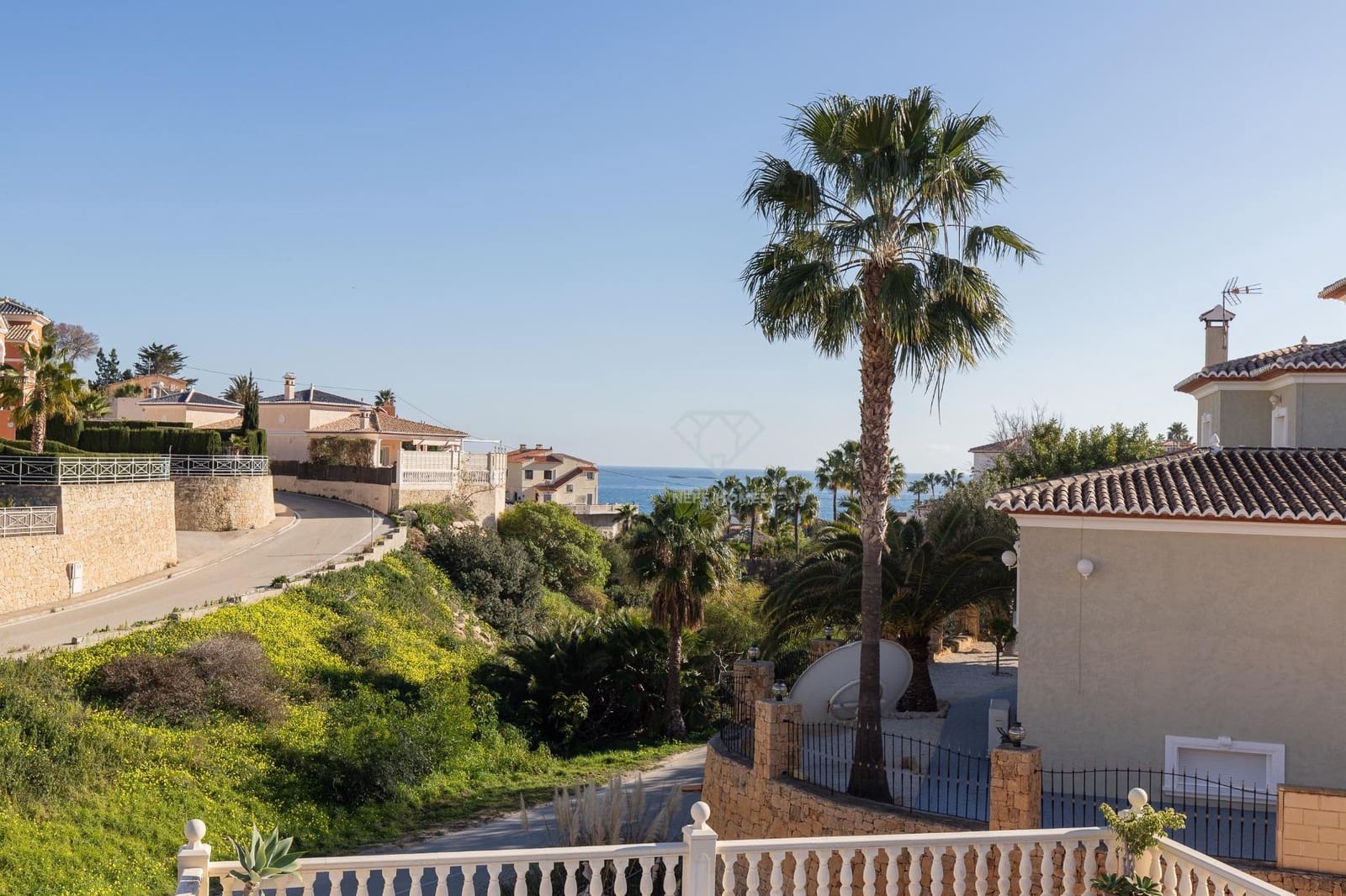 5 Zimmer Villa zu verkaufen in Calpe / Calp mit Pool - 820.000 € (Ref: 8822473)