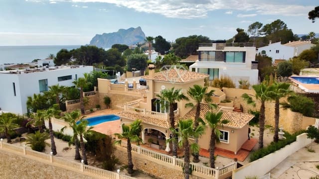 3 Zimmer Villa zu verkaufen in Benissa mit Pool - 950.000 € (Ref: 8912967)