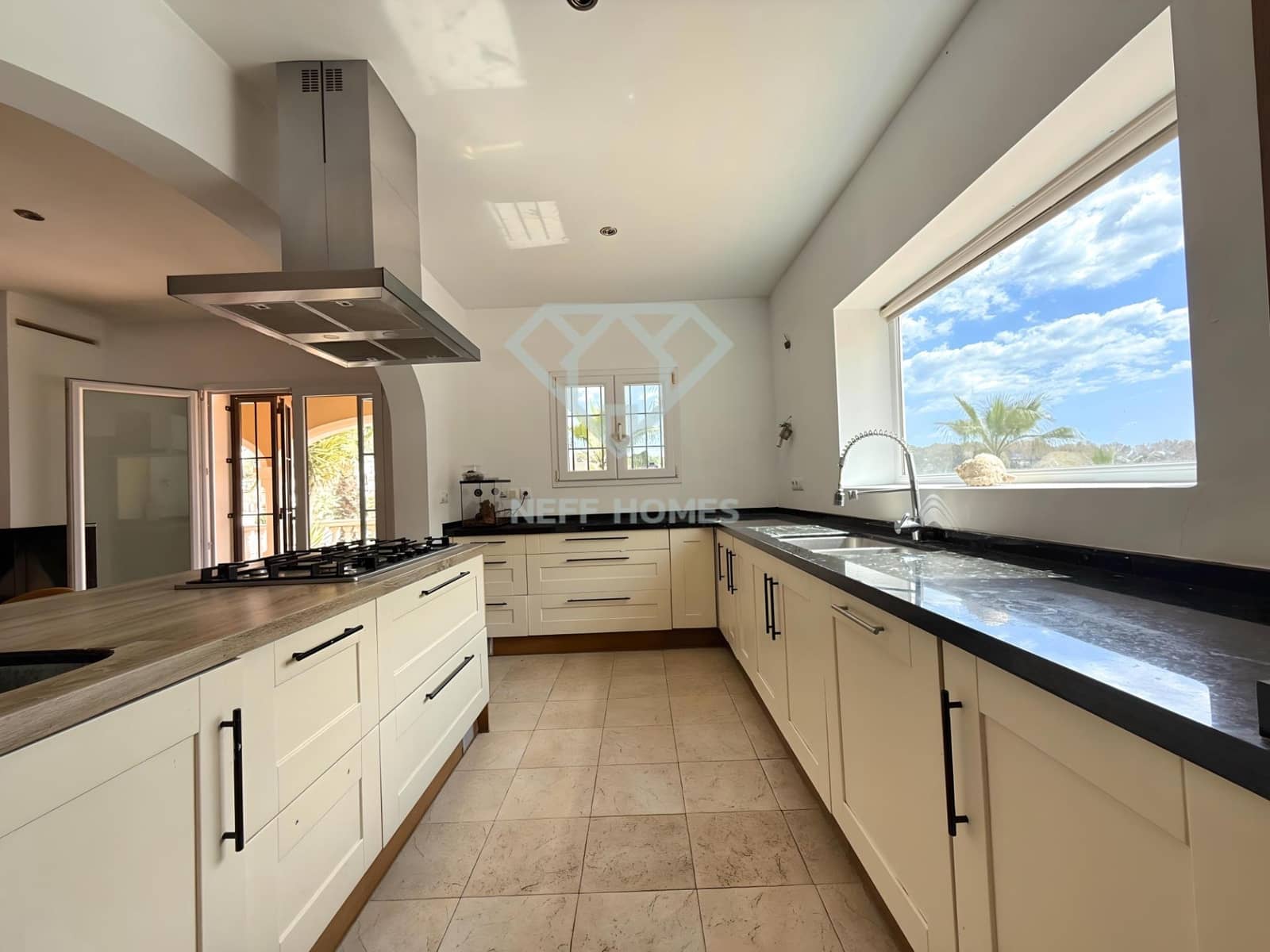 3 Zimmer Villa zu verkaufen in Benissa mit Pool - 950.000 € (Ref: 8912967)