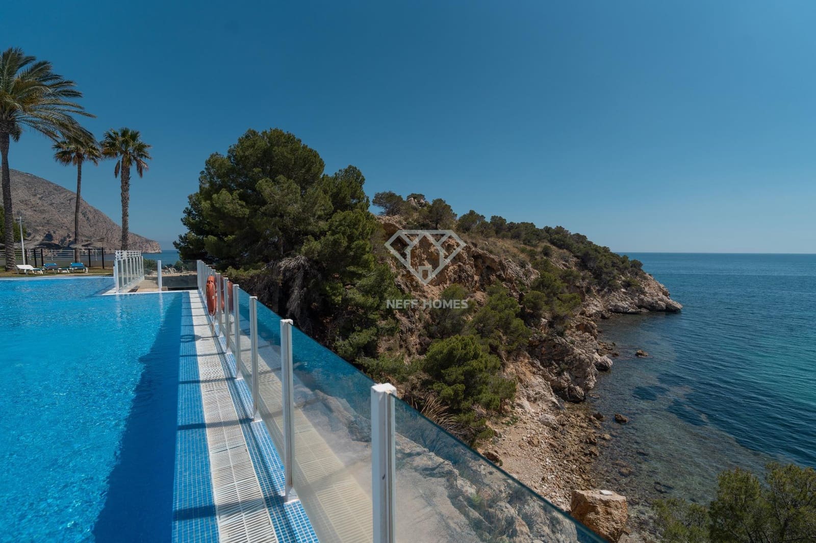 2 soverom Penthouse til salgs i Altea med svømmebasseng garasje - € 795 000 (Ref: 8948655)