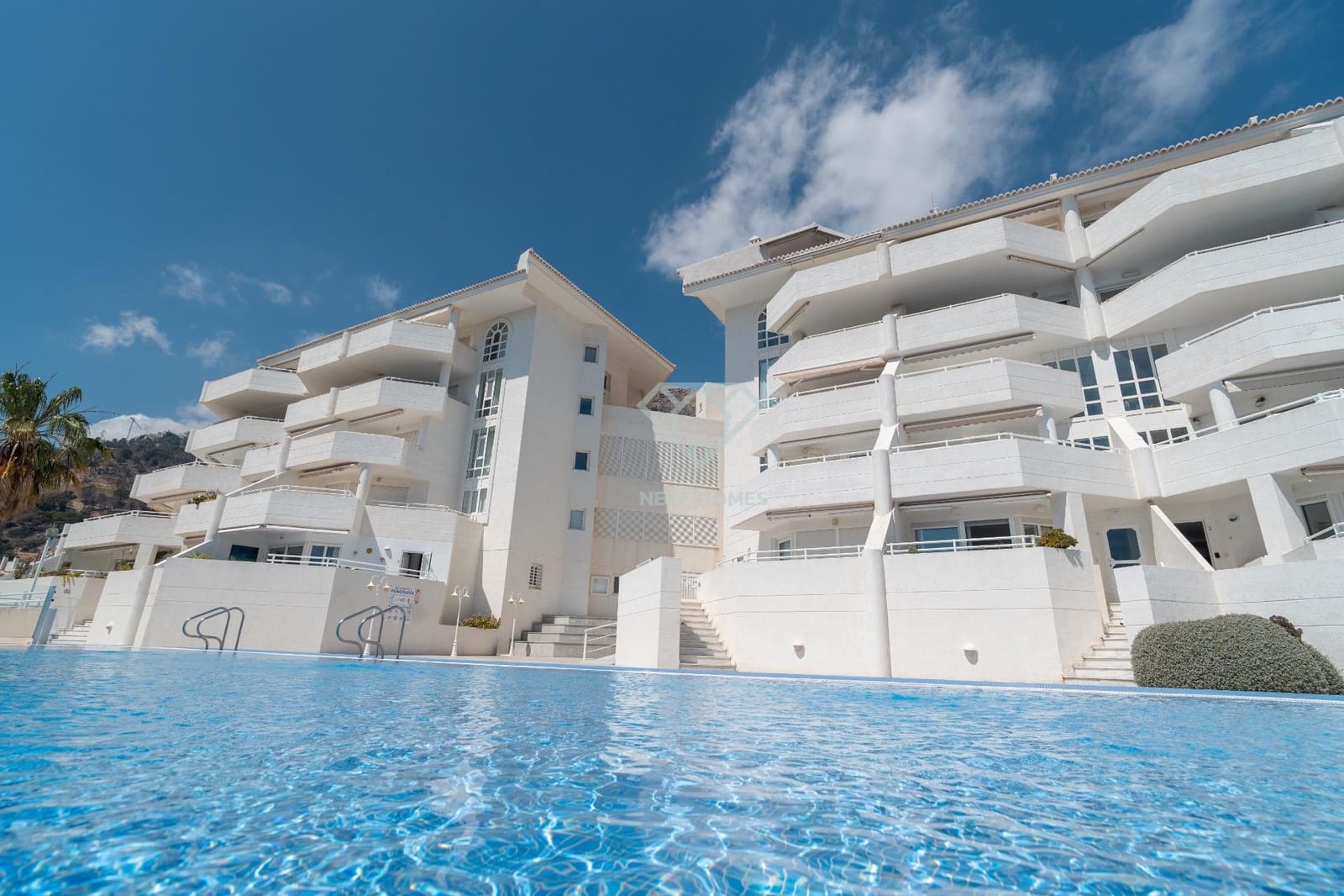 2 soverom Penthouse til salgs i Altea med svømmebasseng garasje - € 795 000 (Ref: 8948655)