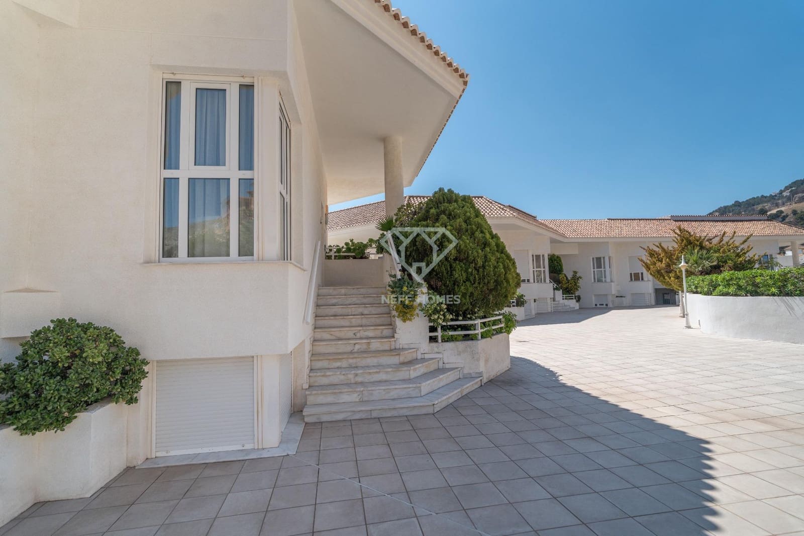 2 soverom Penthouse til salgs i Altea med svømmebasseng garasje - € 795 000 (Ref: 8948655)