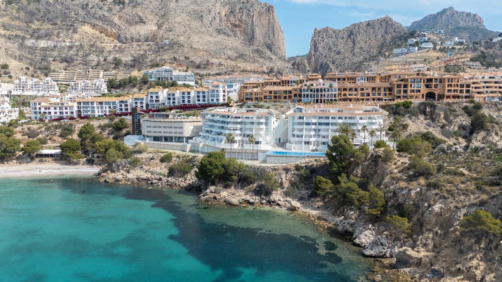 2 soverom Penthouse til salgs i Altea med svømmebasseng garasje - € 795 000 (Ref: 8948655)